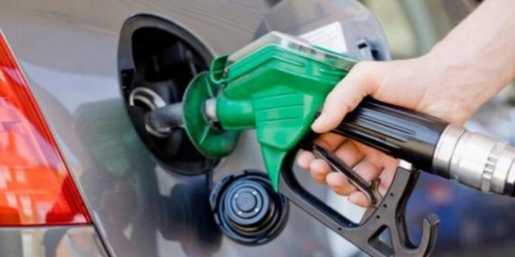 Bordi i Transparencës: Nafta do të shitet jo më shumë se 190 lekë për litër, benzina jo më shumë se 173 lekë për litër IMG 4855
