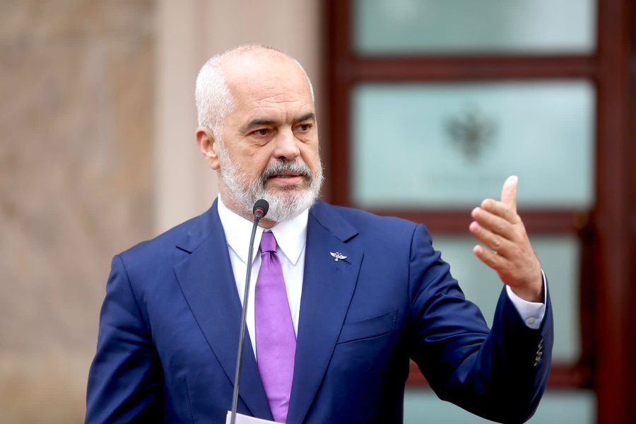 Protesta e qytetarëve dhe festa e 35-vjetorit të PS në të njëjtën orë, Rama: S’është provokim, kjo është jeta demokratike IMG 5280