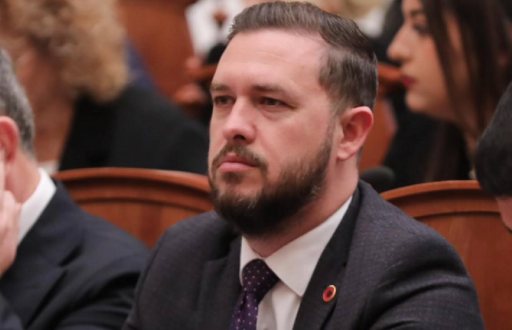 Deputeti socialist: Nesër nuk kemi antimiting, por festën e 35-vjetorit të PS-së erion malaj