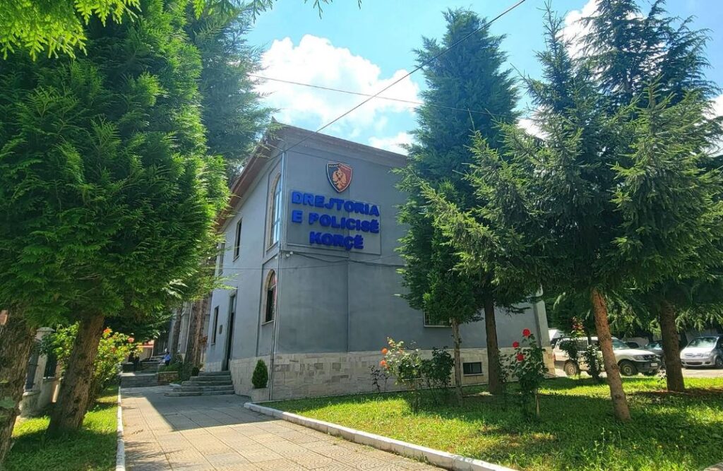 policia korce