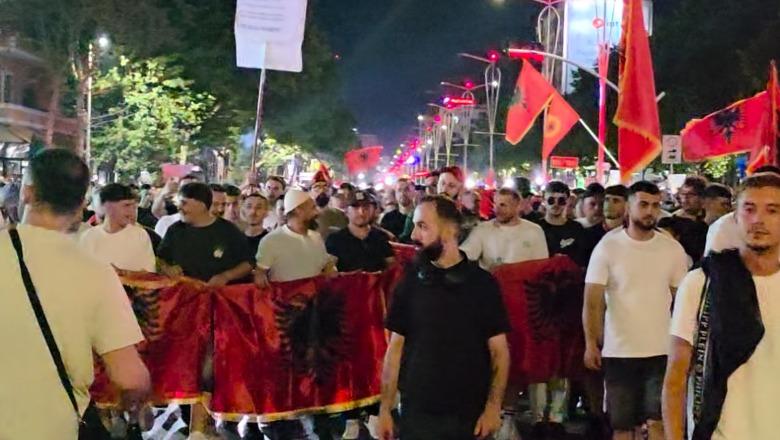 Në pritje të partisë së atyre që s’duan as Ramën, as Berishën sm