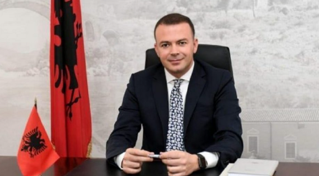 valdrin pjetri
