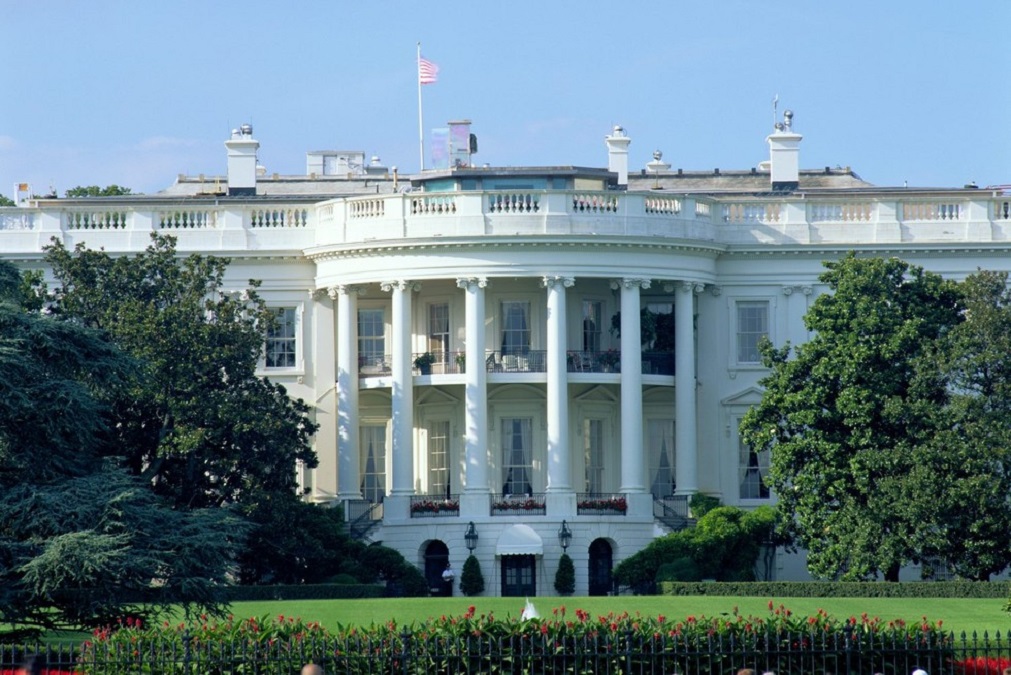 Alarm në Shtëpinë e Bardhë, zyrtarët të frikësuar për incizime sekrete për dosjen Epstein dhe luftën në Iran white house