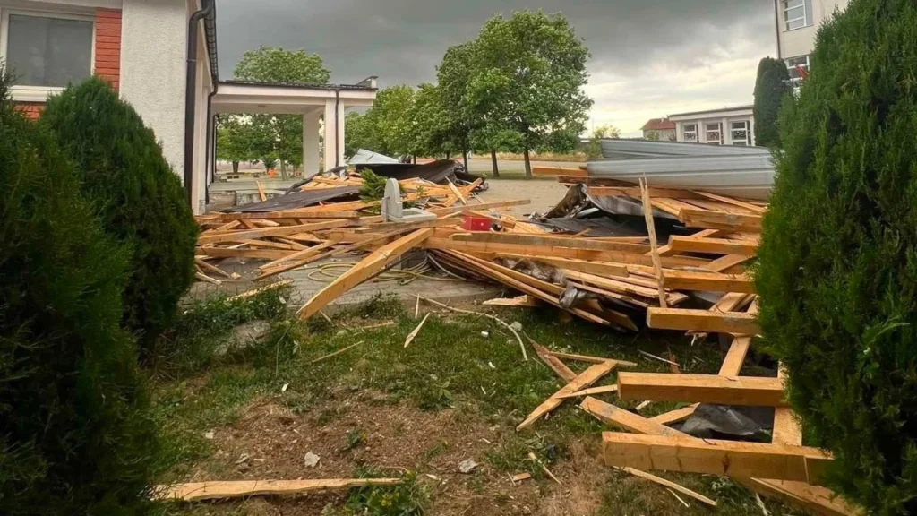 01468870 f736 44ea 9dcc 9011430808c9 sd