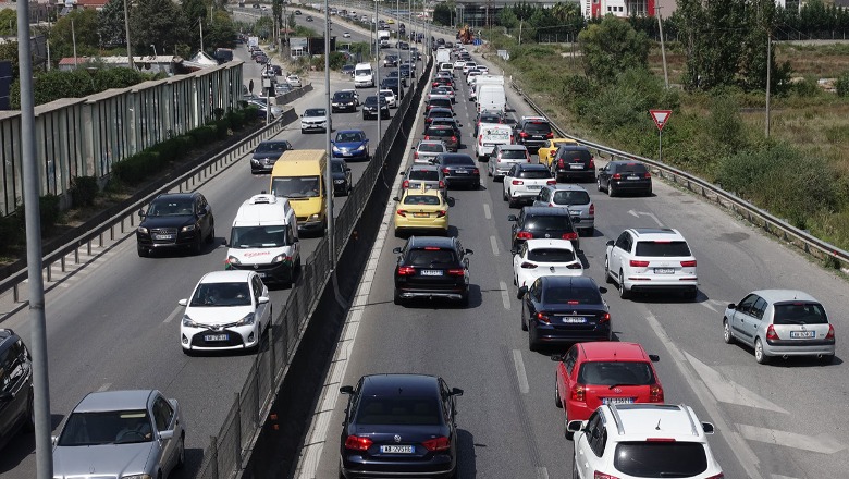 Qeveria ndryshon rregullat në rrugë: Rishikohen kufijtë e shpejtësisë, monitorim me kamera inteligjente në akset kombëtare 1660826388 WhatsAppImage20220818at2.28.35PM