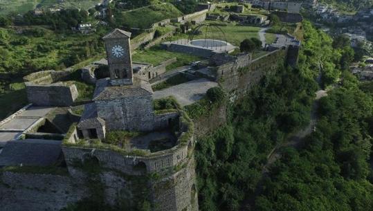 Kalaja e Gjirokastrës tërheq 100 mijë turistë në gjashtë muaj, mbetet një nga monumentet më të vizituara në Shqipëri 1749795368 kalajaegjirokastres