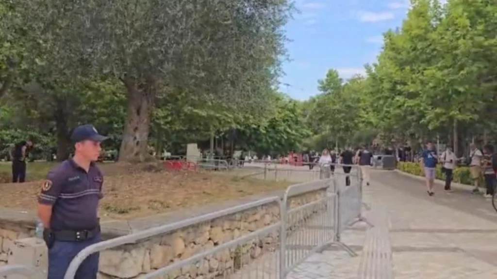 Masa të rrepta sigurie rreth Kuvendit, 500 efektivë policie në terren për seancën plenare 1782975443 parlamenti sd