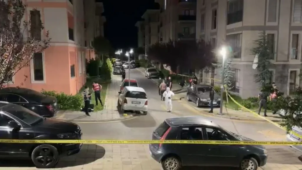 Detaje të reja nga vrasja në Laç/ Ilir Gjini u ekzekutua me 7 plumba pranë pallatit, autori i dyshuar në kërkim 222222222223r5 sd
