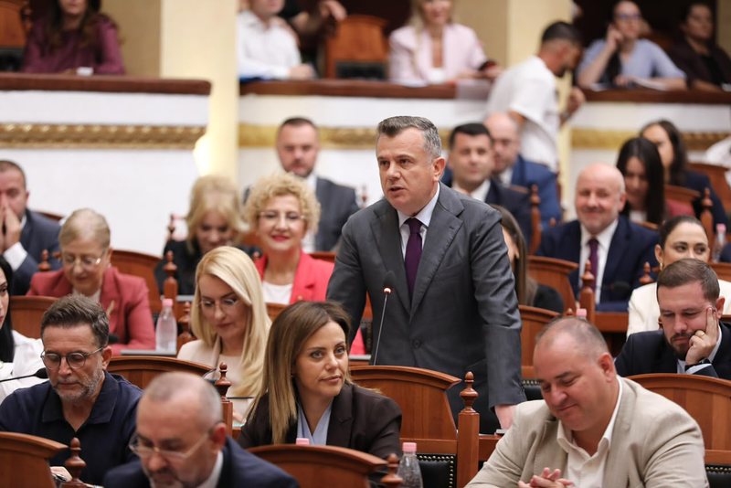 “Afati ka skaduar!” Balla kundër shtyrjes së mandatit të Territoriales: Komisioni e ka përfunduar mandatin dhe nuk ringjallet 800 0 1784798821xwhatsapp image 2026 07 23 at 112358 976