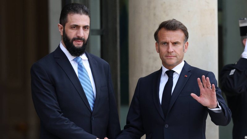 Shpërthime në Damask gjatë vizitës së Macronit, presidenti francez ndodhej në pallatin presidencial 800 0 a996b6f223100ffd4730123989f4c9f2