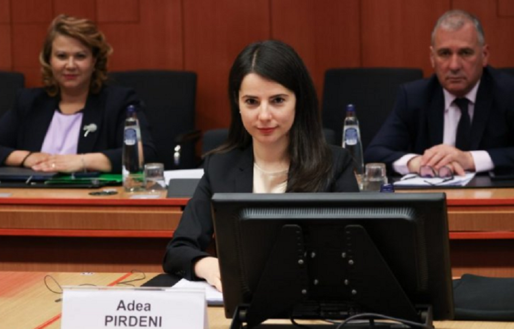 adea pirdeni