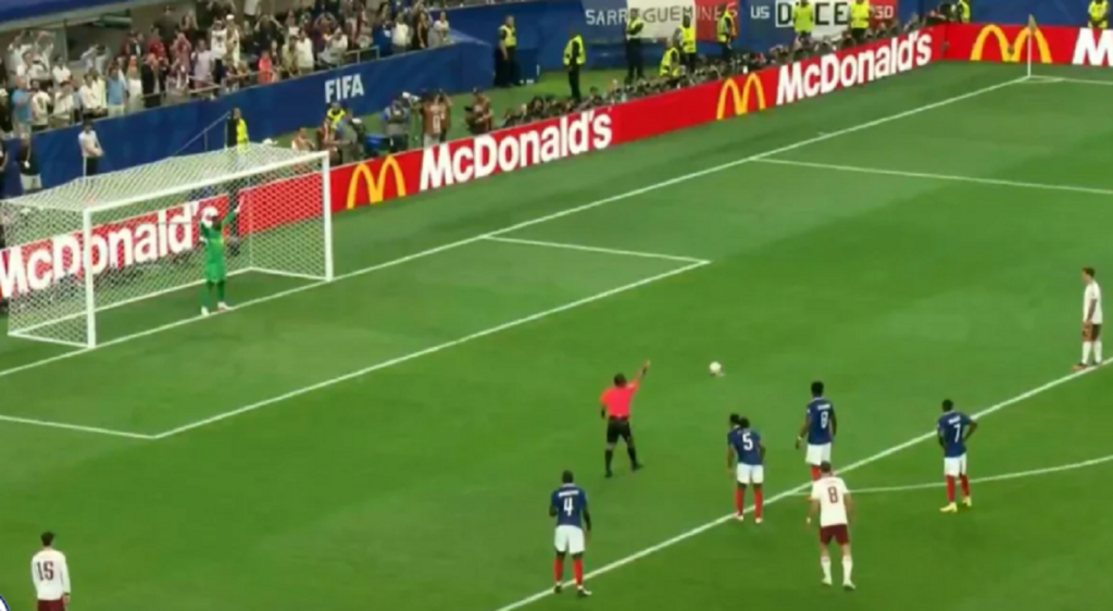 Francë-Spanjë/ “La Roja” në festë, Yamal fiton penallti dhe Oyarzabal e shndërron në gol france