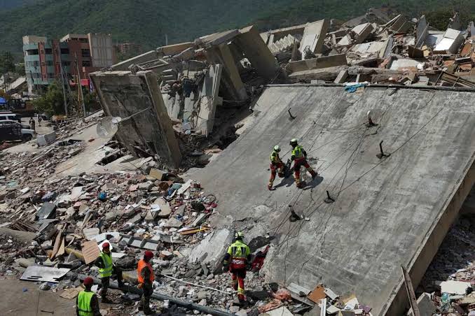 Rritet bilanci tragjik nga tërmetet në Venezuelë, rreth 2000 viktima dhe mijëra të plagosur images 5