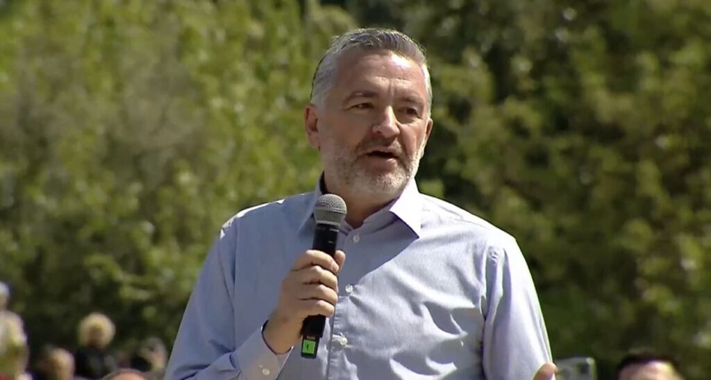 Blendi Klosi: Protestës i dëgjojmë vetëm kërkesat qytetare! Marrëveshja jonë me shqiptarët integrimi në BE klosii