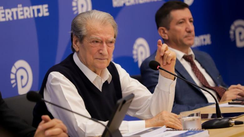 “Territorialja”, Berisha për draftin e PS: Raportin s’e paraqitën në komision, Rama e kuptoi se e ka betejë të humbur saliu 1