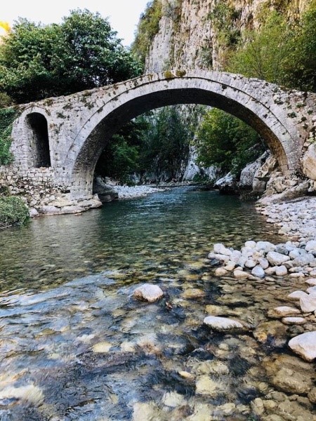 Ura e Vashës kthehet në destinacionin e preferuar të fundjavës/Monument kulture, histori tre shekullore mbi lumin Mat 2 ura e vashes