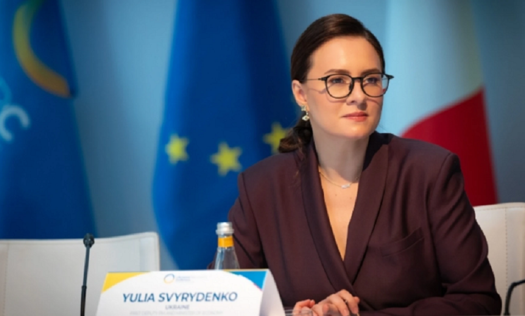 Zelensky njofton riorganizimin e qeverisë ukrainase, paralajmëron largimin e kryeministres Yulia Svyrydenko yulia