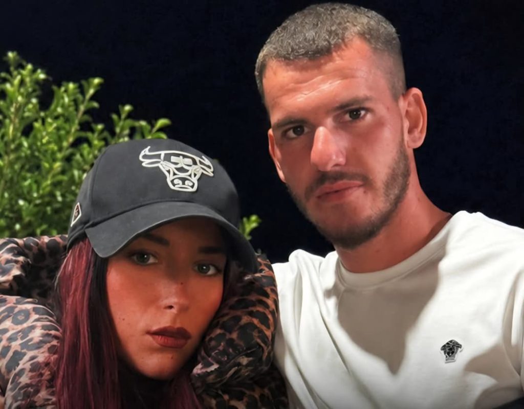 FOTO-LAJM/ Ndërruan jetë pas aksidentit në Durrës, ky është çifti i të rinjve që u martuan të dielën 6a8560872fc293eb7ffc7 b9cb 454e b209 fdc9ff40eada