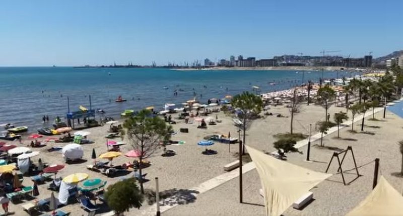 Rama ndan pamje nga Durrësi: Një prej destinacioneve të preferuara të pushuesve vendas dhe të huaj 800 0 119846c90fd98173e743ccdf73ef4f24