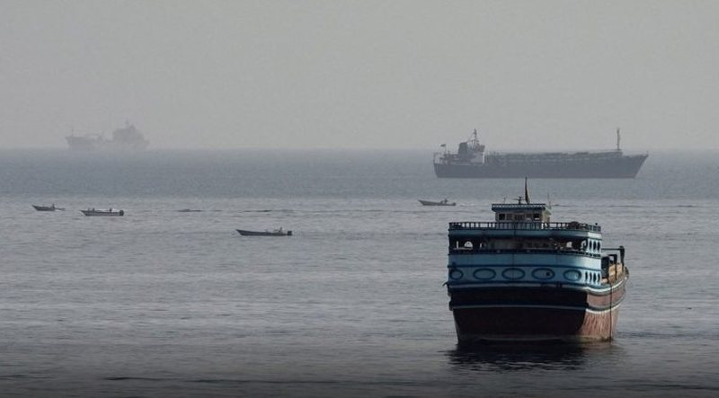 “Bloomberg”: Turqia vendos kufizime në transportin detar drejt Detit të Zi, ngrin lejet e lundrimit dhe jep parala 800 0 7fef2cab33805d1115f56768235da7bb