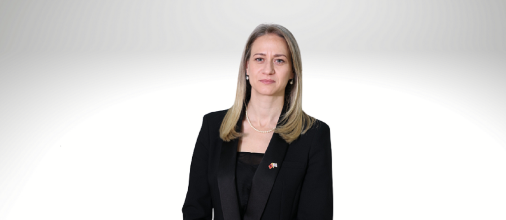 erjona ismaili
