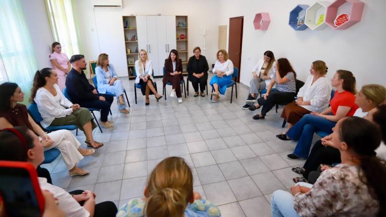 Dyfishohen pagesat për 11 mijë fëmijë me aftësi ndryshe, nga tetori nis shlyerja e kontributeve për 14 mijë kujdestarë 1790069448 albanakoiu