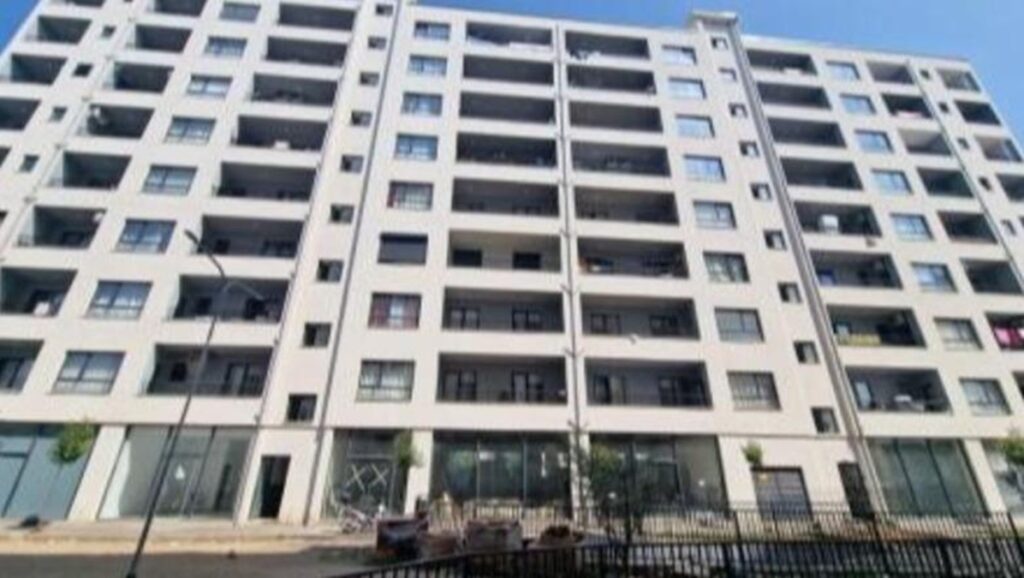 Mijëra apartamente për ata pa mundësi? Pallate