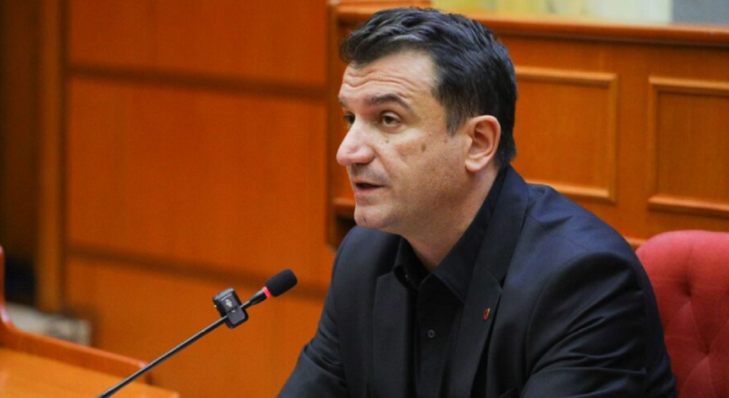 “Ende nuk e kam humbur shpresën”/ EuReporter artikull për kryebashkiakun Veliaj veliaj