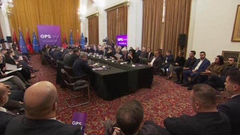 Rama mbledh nesër grupin e PS dhe ministrat, zbardhet axhenda! Në fokus te diskutimeve ‘Prania Besnike’ dhe ‘Pasqyrë Albania’ 1791894208 grupiips