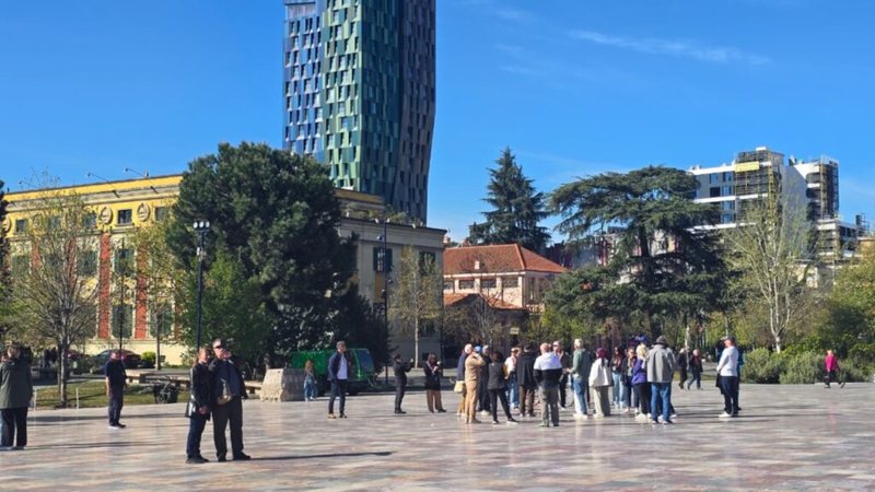 Turizmi ngadalëson ritmin/ Në shtator hynë 1.28 milionë të huaj, vetëm 2.1% më shumë se një vit më parë 5 1