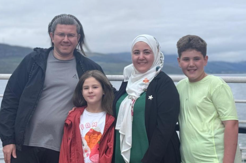 “Merrni 3 mijë paund dhe shkoni në Shqipëri”/ Britania habit familjen siriane që kërkon azil, zbulohet letra e Home Office Siriane