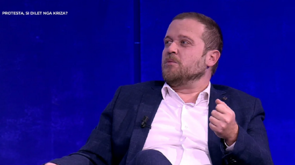 Deputeti i PS-së Bido për seancën e sotme parlamentare: Teatër i shëmtuar nga Partia Demokratike ardit bido