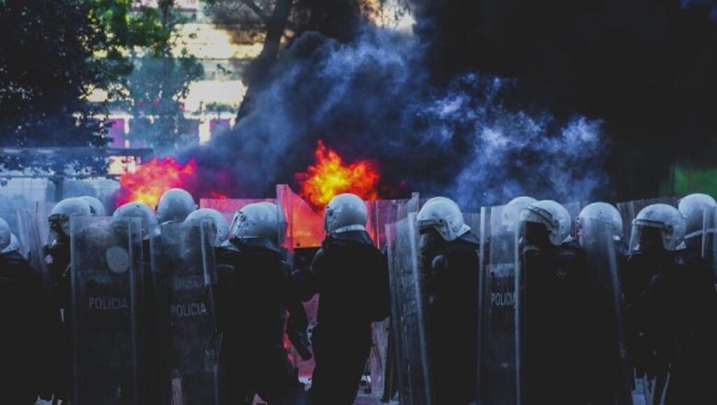 policia