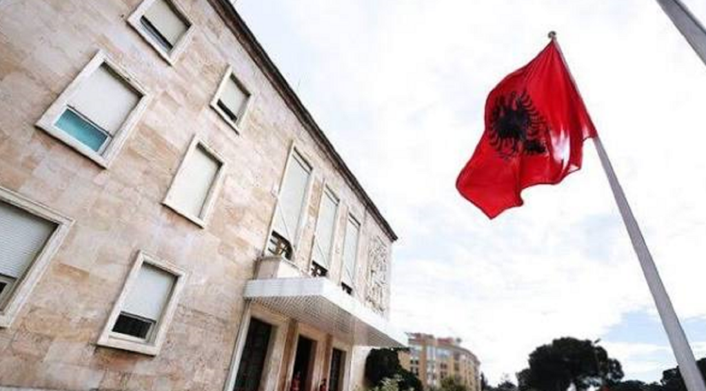 Nga shpërblimi për policinë te strehimi social, zbardhen vendimet e fundit të qeverisë qeveria