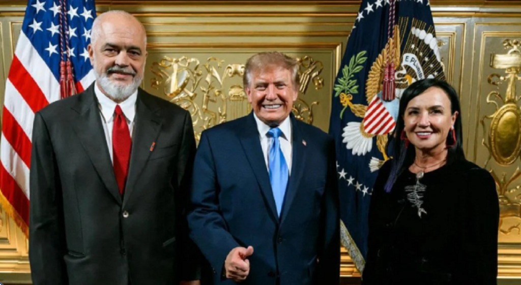 Rama publikon foton me presidentin amerikan Donald Trump dhe ironizon: Ndoshta s’del që është AI rama 1