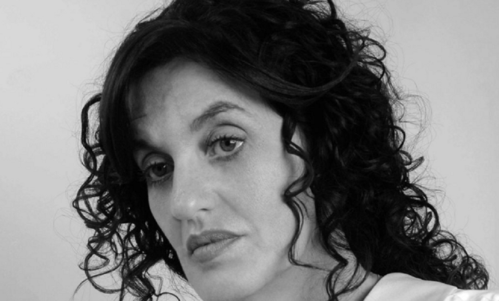 “Ani, le të vritem, por ti do të përgjigjesh”! Rrëqeth Rita Petro rita petro